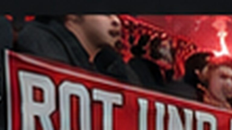 Auswärtssupport im Gästeblock